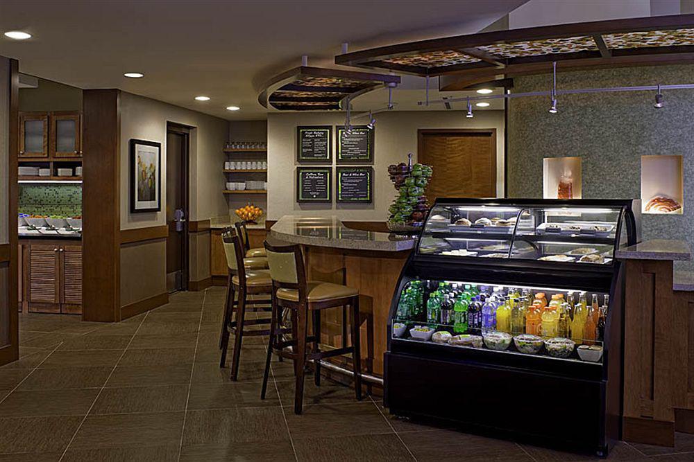 Hyatt Place Baltimore Owings Mills Restoran fotoğraf